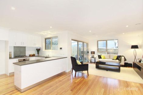 Property photo of 2/22 McLaren Street Mount Waverley VIC 3149