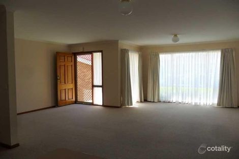 Property photo of 2/19 Southwell Place Karabar NSW 2620