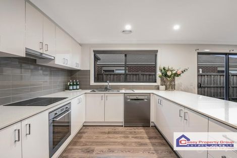 Property photo of 33 Boonwurrung Street Cranbourne East VIC 3977