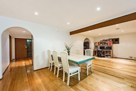 Property photo of 11 Lancelot Court Kings Park VIC 3021