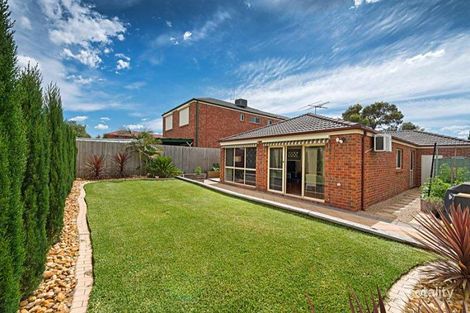 Property photo of 83 Gowanbrae Drive Gowanbrae VIC 3043