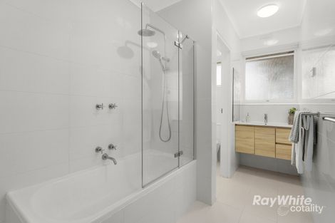 Property photo of 2/8 Dunoon Street Murrumbeena VIC 3163
