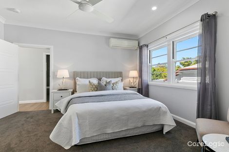 Property photo of 157 Seville Road Holland Park QLD 4121