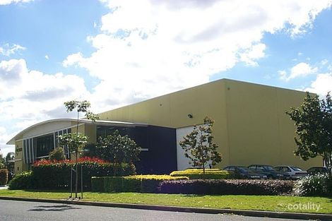 18 Mckechnie Dr, Eight Mile Plains, QLD 4113