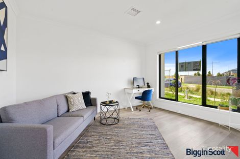 Property photo of 3 Annapurna Crescent Truganina VIC 3029