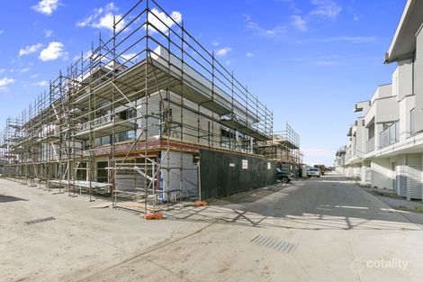 40/120 Cardinia Rd, Officer, VIC 3809