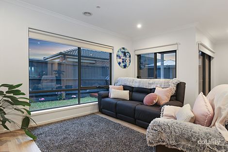 Property photo of 130 Primrose Avenue Officer VIC 3809