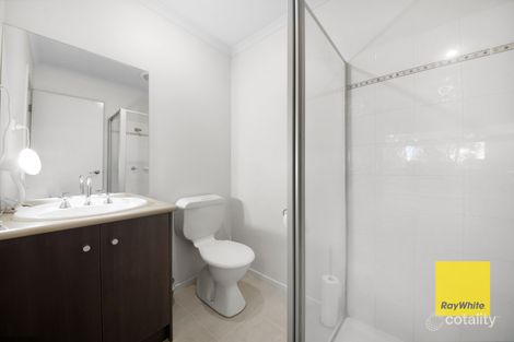 Property photo of 76 Edgevale Way Tarneit VIC 3029