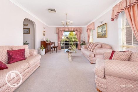 Property photo of 10 Oakhill Drive Castle Hill NSW 2154