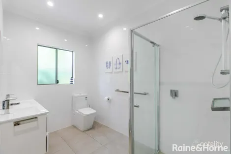 Property photo of 7 Lake Close Port Douglas QLD 4877