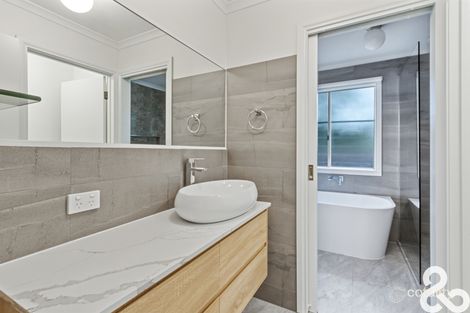 2/11 Graham Ct, Thomastown, VIC 3074