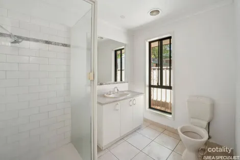 Property photo of 17 Mokoan Avenue Kialla VIC 3631