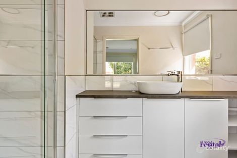 Property photo of 8 Arthur Phillip Drive Endeavour Hills VIC 3802