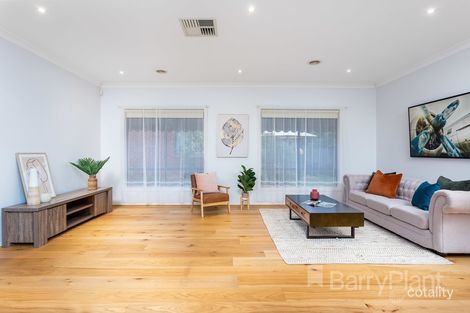 Property photo of 11 May Gibbs Circle Point Cook VIC 3030