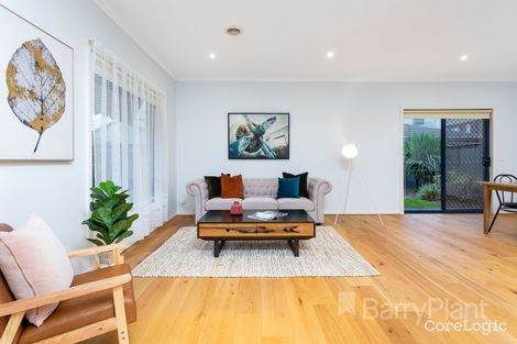 Property photo of 11 May Gibbs Circle Point Cook VIC 3030