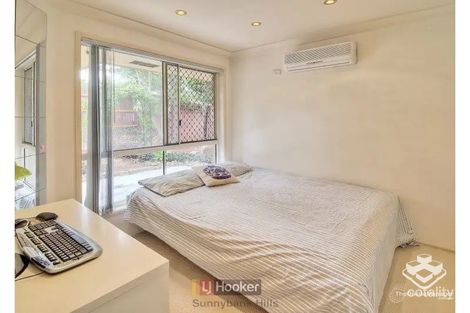 Property photo of 10 Housman Place Calamvale QLD 4116