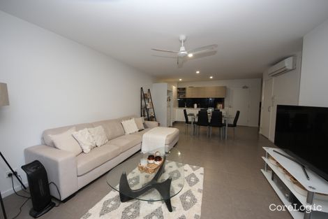 Property photo of 3114 Waterford Court Bundall QLD 4217