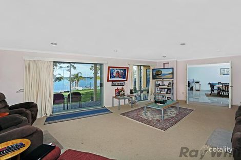 Property photo of 125 Griffith Street Mannering Park NSW 2259