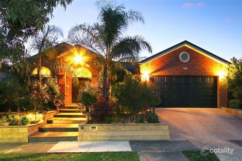 33 Alain Ave, South Morang, VIC 3752