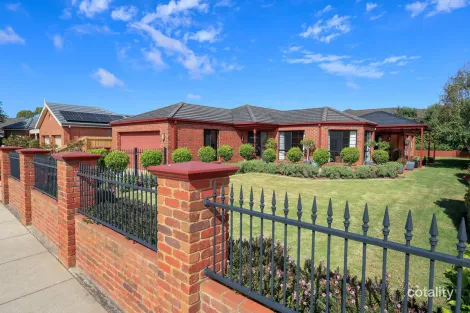 Property photo of 16 Evelyn Crescent Warrnambool VIC 3280