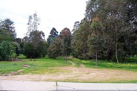 159 Holden Rd, Roleystone, WA 6111