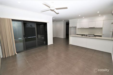 Property photo of 18 Lockwood Place Molendinar QLD 4214