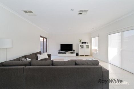 Property photo of 617 Eynesbury Road Eynesbury VIC 3338