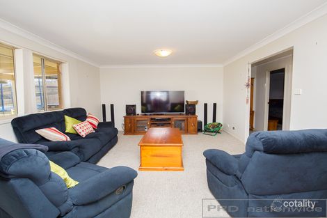 Property photo of 9 Mountview Place Aberglasslyn NSW 2320