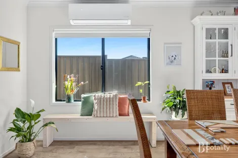 Property photo of 10 Ivy Lane Wallan VIC 3756