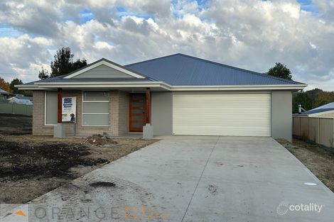 Property photo of 5 Hunt Place Blayney NSW 2799