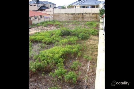 Property photo of 8 Salmond Turn Wanneroo WA 6065