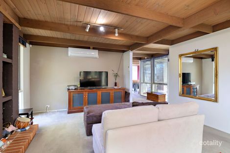 Property photo of 8 Sweet Place Chisholm ACT 2905