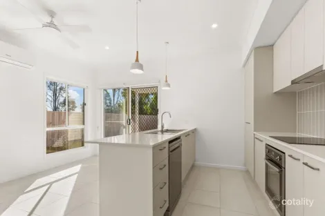 Property photo of 2/18 Luminous Place Morayfield QLD 4506