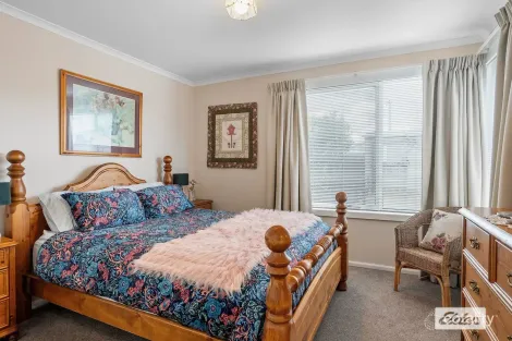 Property photo of 4/42 Main Street Ulverstone TAS 7315