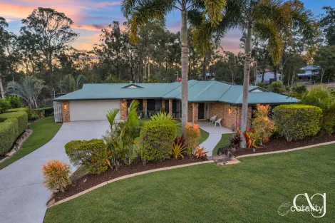 Property photo of 4 Pringle Place Pine Mountain QLD 4306