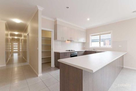Property photo of 4 Greystone Place Craigieburn VIC 3064