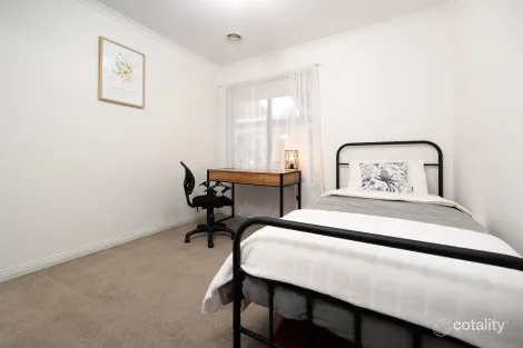 Property photo of 12 Firestone Way West Wodonga VIC 3690