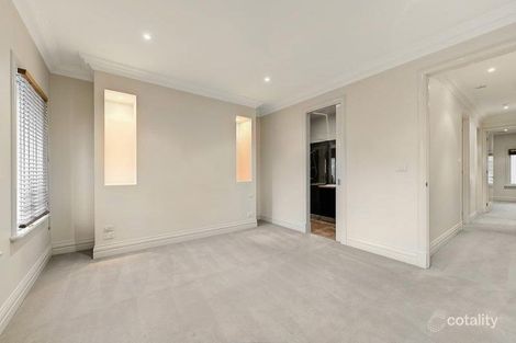 Property photo of 8A Surrey Road South Yarra VIC 3141