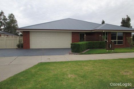 27 Village Way, Swan Hill, VIC 3585