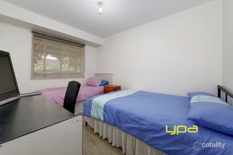 Property photo of 27 Eucalyptus Place Meadow Heights VIC 3048