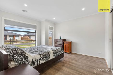 Property photo of 5 Pinnacle Point Road Bacchus Marsh VIC 3340