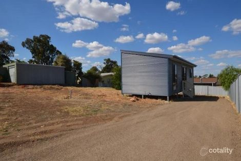 Property photo of 2 Batten Street California Gully VIC 3556