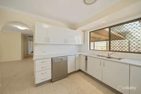 Property photo of 35 Hope Street Ormiston QLD 4160