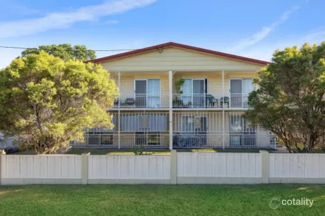 2/110 Talford St, Allenstown, QLD 4700