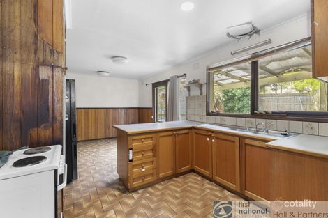 Property photo of 6 Daniel Solander Drive Endeavour Hills VIC 3802