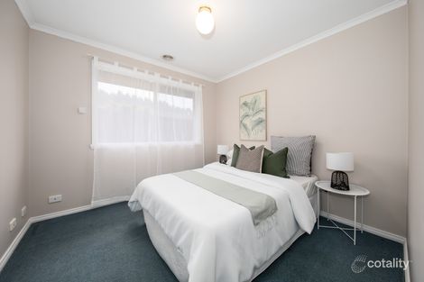 Property photo of 17 Pinelea Grove Gisborne VIC 3437