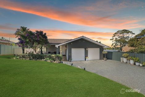 Property photo of 8 Bilbungra Circuit Port Macquarie NSW 2444