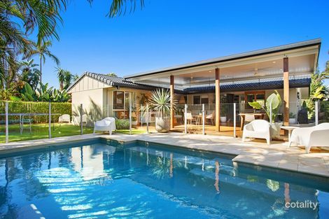 Property photo of 27 Boongala Road Broadbeach Waters QLD 4218