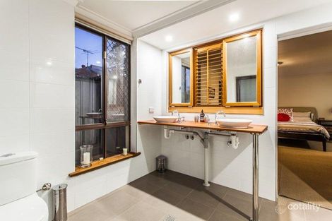 12 Smith St, Beaconsfield, WA 6162