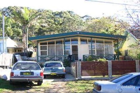 Property photo of 131 Gondola Road North Narrabeen NSW 2101